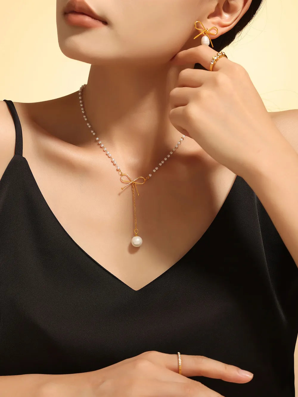 Light style temperament simple and luxurious stainless steel collarbone chain