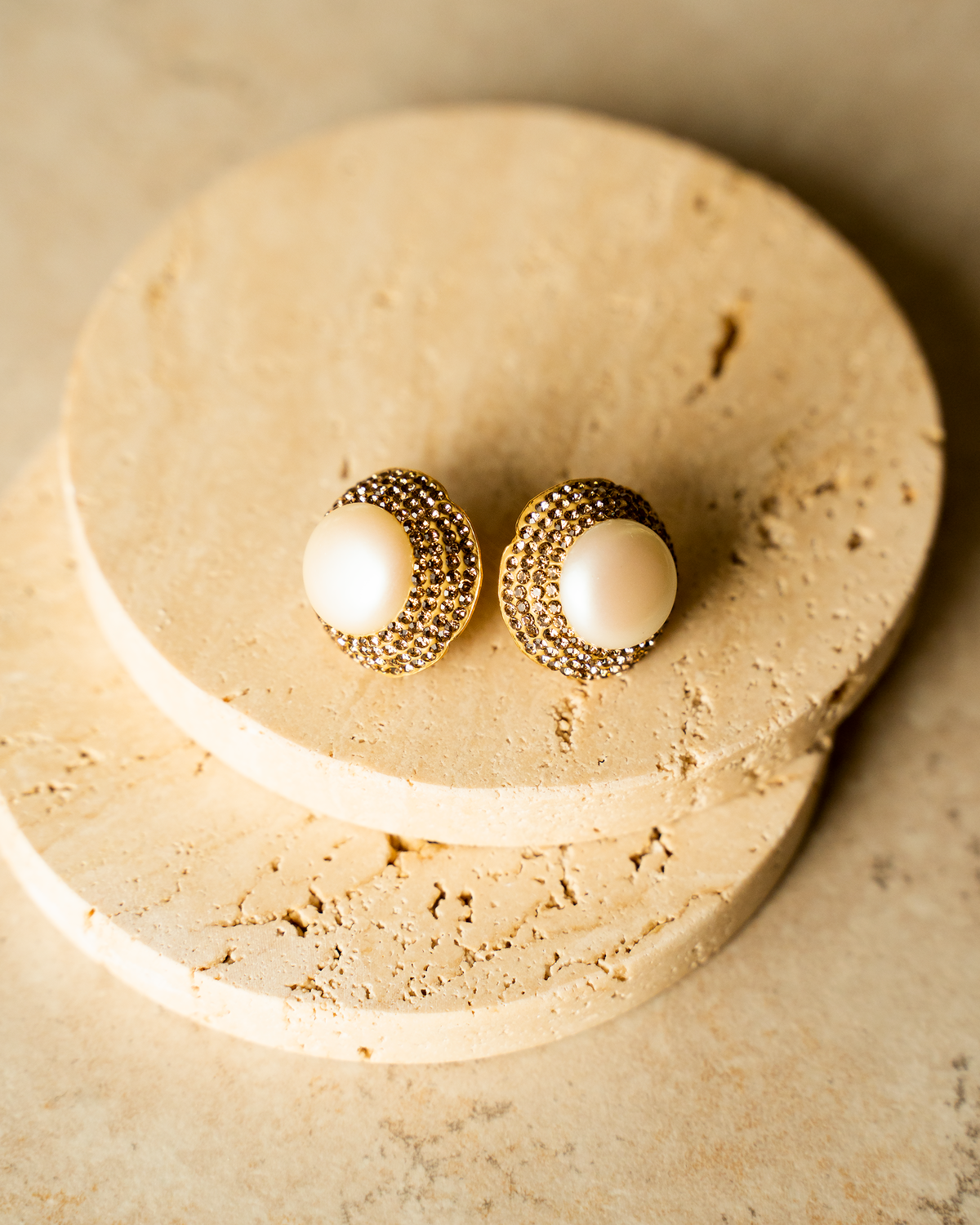 PEARL Round Studs-2